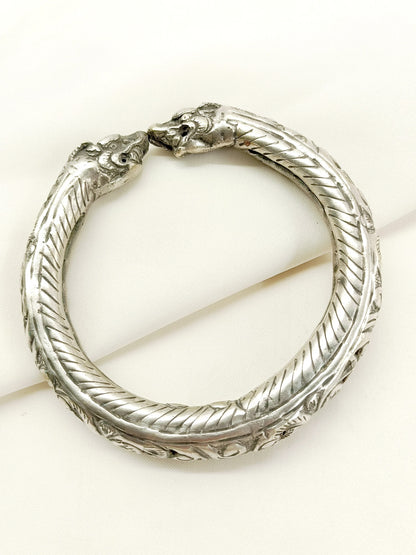 Mareya™ Shell Charm Anklet